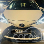 TOYOTA VITZ 2018