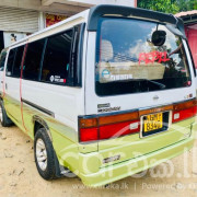 NISSAN CARAVAN 1994