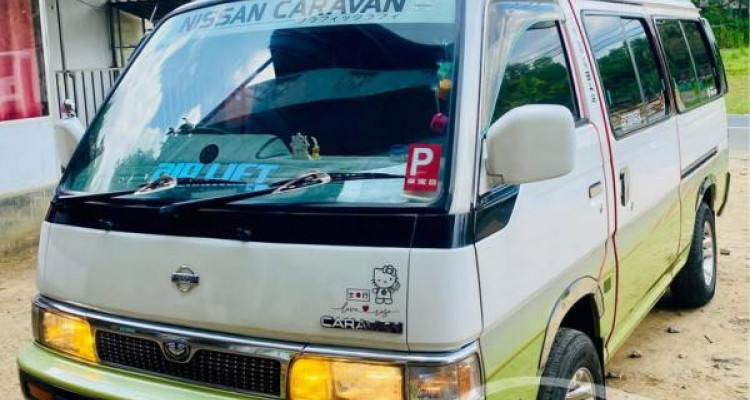 NISSAN CARAVAN 1994