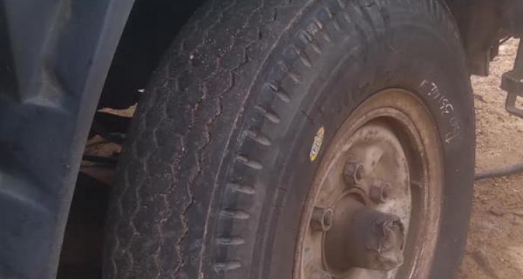 TOYOTA LORRY 1998