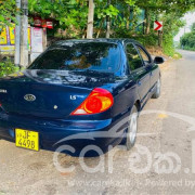 KIA SPECTRA 2002