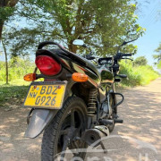 BAJAJ PLATINA 2016