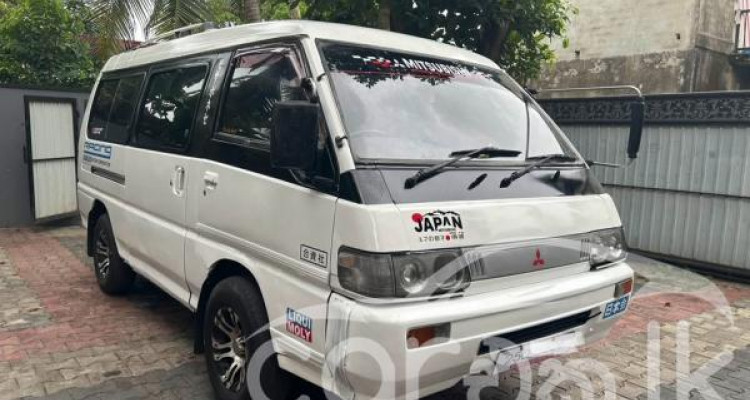 MITSUBISHI DELICA PO15 1993