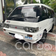 MITSUBISHI DELICA PO15 1993