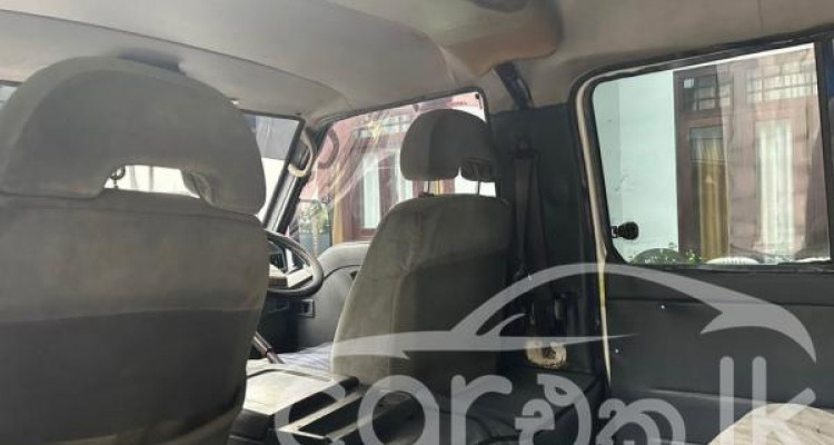 MITSUBISHI DELICA PO15 1993