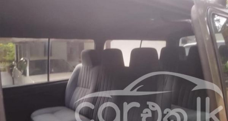 NISSAN CARAVAN 1984