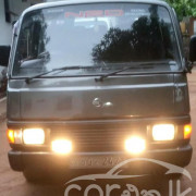 NISSAN CARAVAN 1984