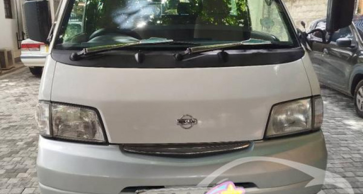 NISSAN VANETTE 2001