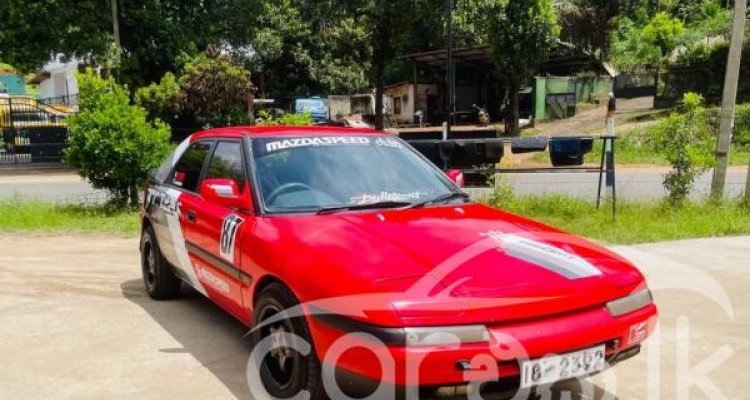 MAZDA ASTINA 1992