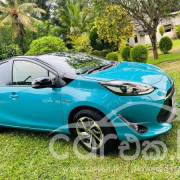 TOYOTA AQUA 2017