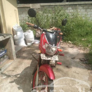 BAJAJ CT100 2004