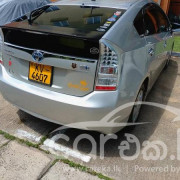 TOYOTA PRIUS 2010