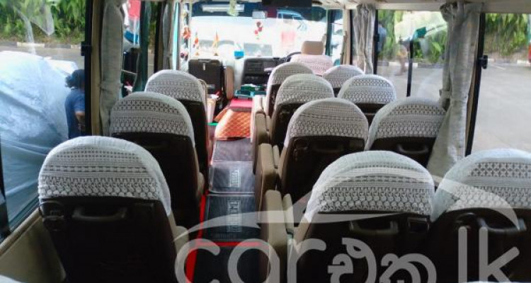 MITSUBISHI FUSO 2012