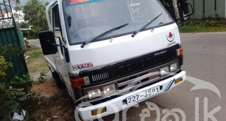 TOYOTA DYNA 1993