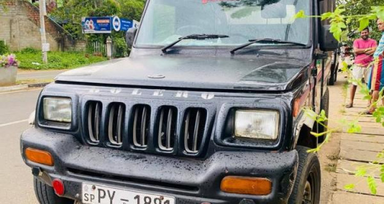 MAHINDRA BOLERO 2014