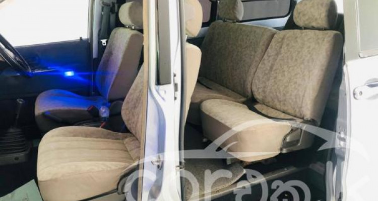 TOYOTA NOAH CR41 1997