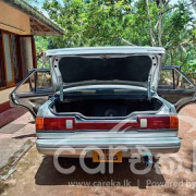 NISSAN TRAD SUNNY 1988