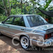 NISSAN TRAD SUNNY 1988