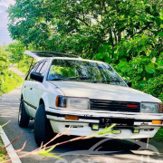 MAZDA FAMILIA 1989