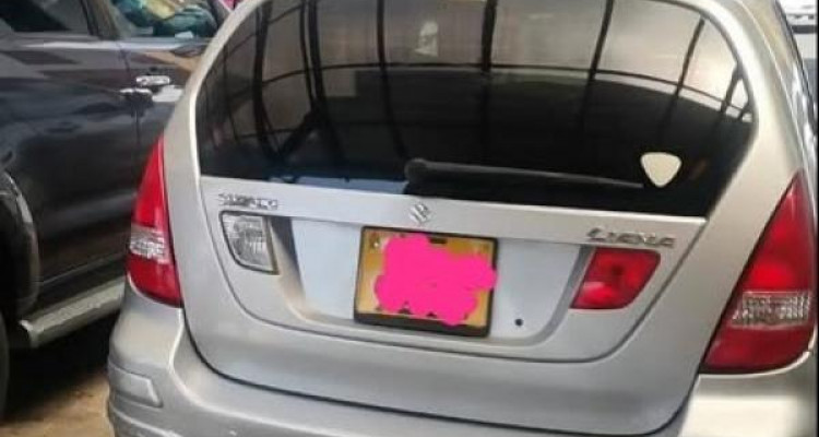 SUZUKI LIANA 2004