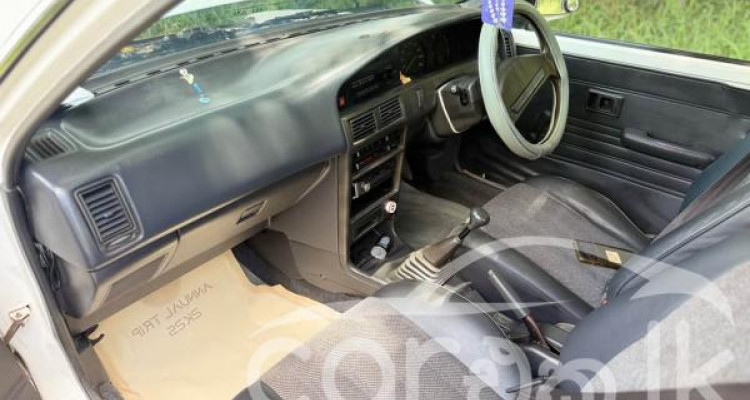 TOYOTA COROLLA EE90 1990