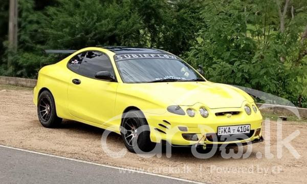 HYUNDAI COUPE 1999