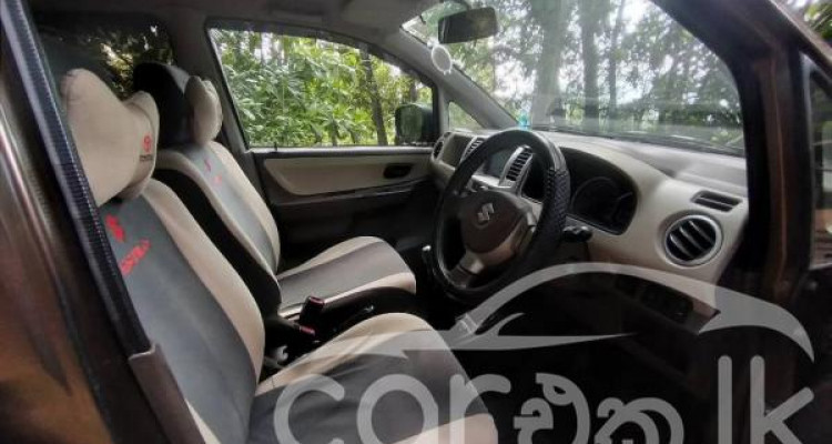 SUZUKI ESTILO 2011