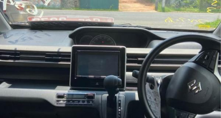 SUZUKI WAGON R FX 2023