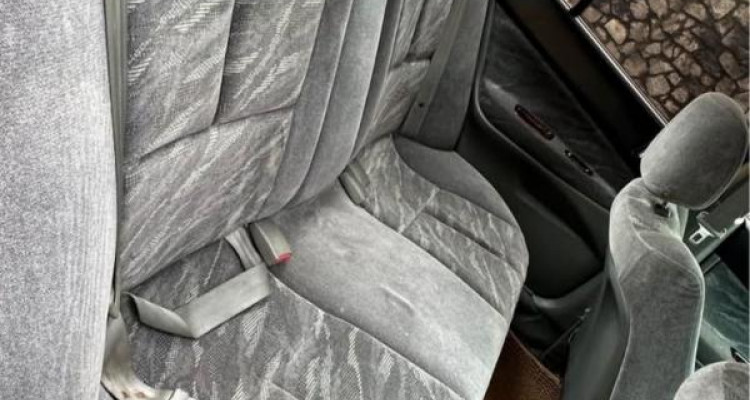 MITSUBISHI GALANT 2000