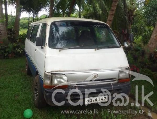 TOYOTA LH30 1981