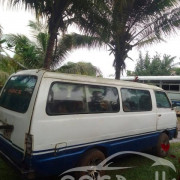 TOYOTA LH30 1981
