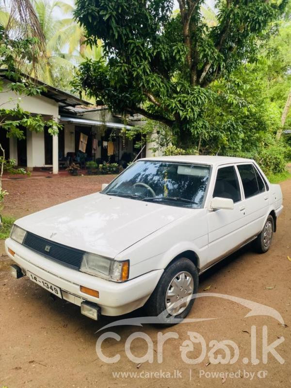 TOYOTA COROLLA 1983