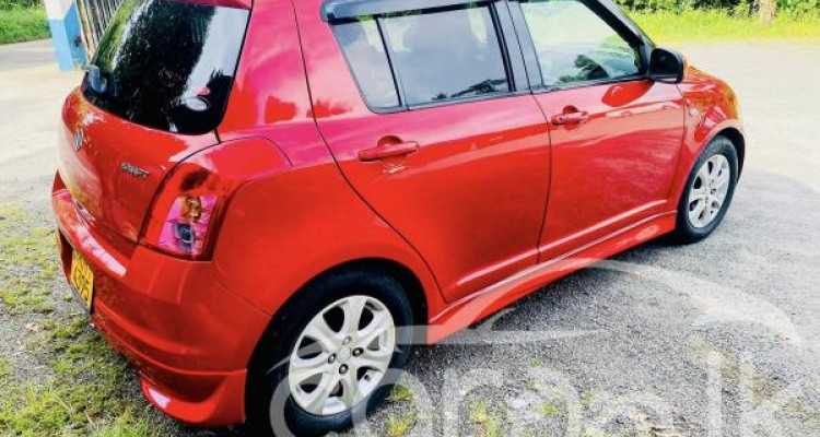 SUZUKI SWIFT 2009