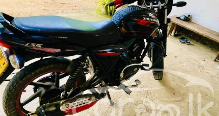 BAJAJ DISCOVER 135 2010