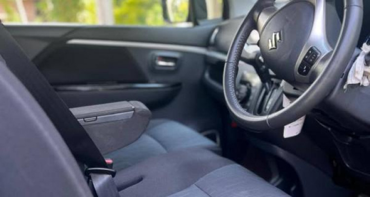 SUZUKI WAGON R STINGRAY 2014