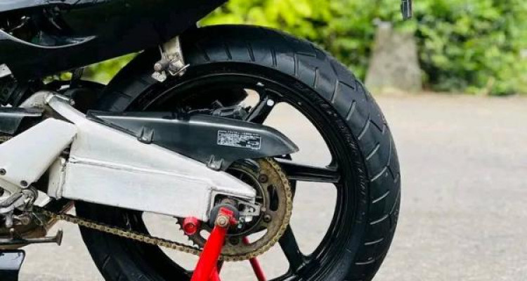 HONDA CBR 2006