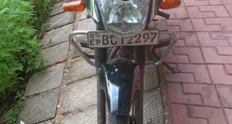 TVS METRO 2015