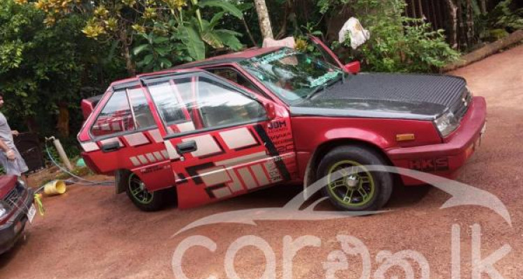 MITSUBISHI LANCER 1986