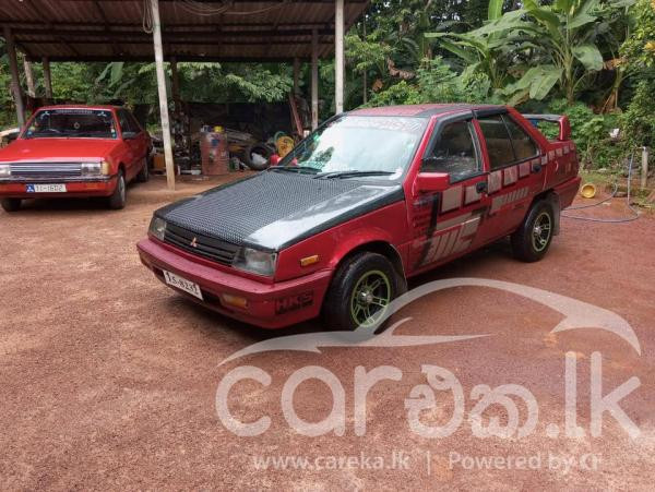 MITSUBISHI LANCER 1986