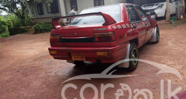 MITSUBISHI LANCER 1986