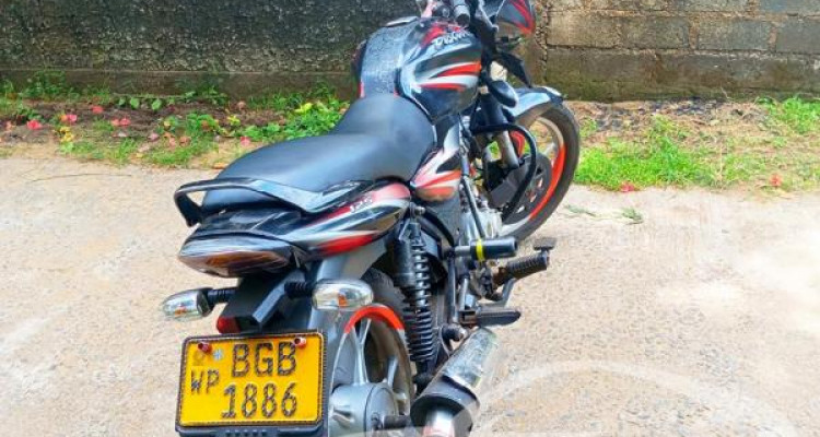 BAJAJ DISCOVER 125 2019