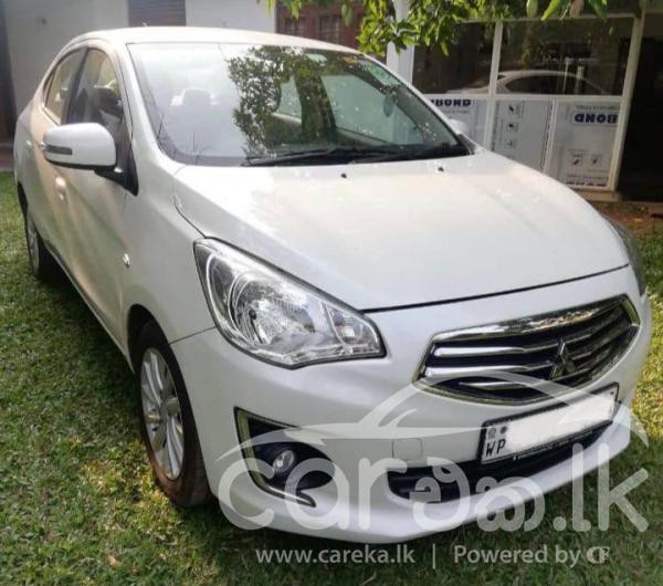 MITSUBISHI ATTRAGE 2015