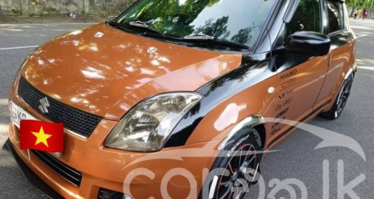 SUZUKI SWIFT 2004