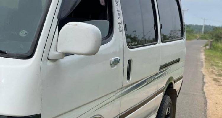 TOYOTA DOLPHIN 1994