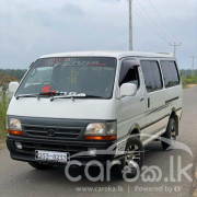 TOYOTA DOLPHIN 1994