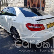 MERCEDES BENZ E250 2013
