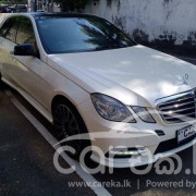 MERCEDES BENZ E250 2013