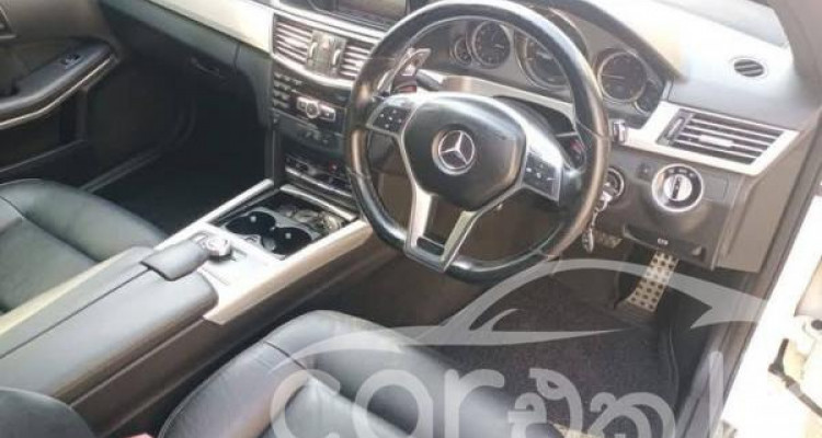 MERCEDES BENZ E250 2013