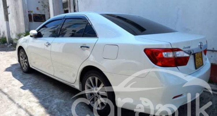 TOYOTA CAMRY 2013