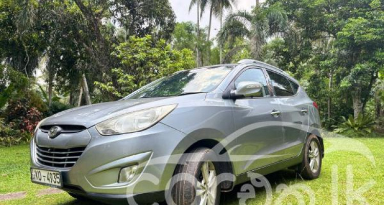 HYUNDAI TUCSON 2011